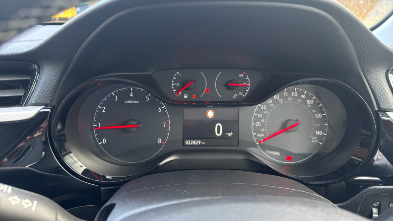 Vauxhall Corsa 1.2 SE 5dr Petrol Hatchback